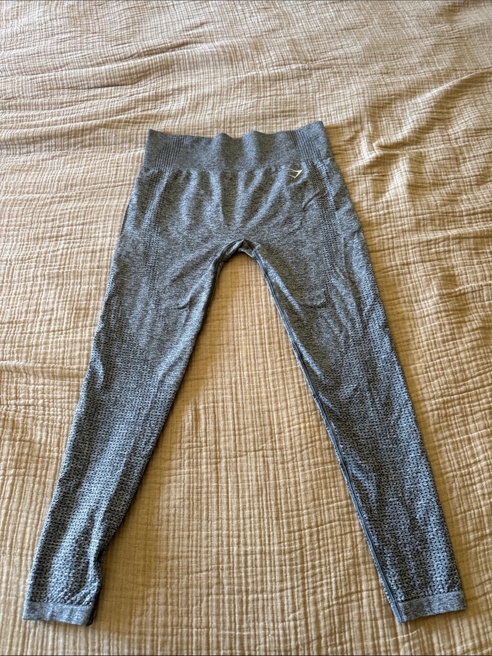 Gymshark women’s Seamless Heather Gray Leggings
